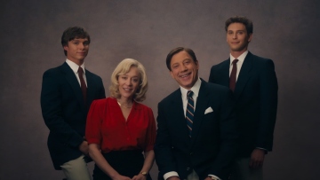 Monsters - The Lyle and Erik Menendez Story: Στη δημοσιότητα το τρέιλερ της σειράς για τα αδέλφια Μενέντεζ 