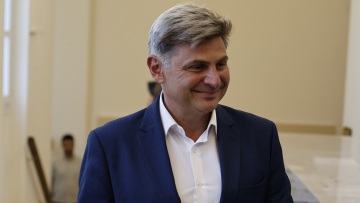 Φαραντούρης: Μου προξενεί αλλεργία κάθε νέο επεισόδιο στον ΣΥΡΙΖΑ - Θα μπορούσε να είναι λύση η προσφυγή στα μέλη