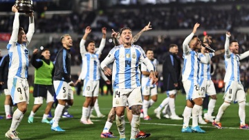 Γκολ και θέαμα από την Αργεντινή στο «αντίο» του Ντι Μαρία - Σκόραρε ο Ντιμπάλα, πανηγύρισε όπως στο Μουντιάλ ο Ντίμπου - Βίντεο