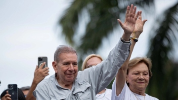 Ισπανία: Πολιτικό άσυλο προσφέρει η Μαδρίτη στον υποψήφιο της αντιπολίτευσης της Βενεζουέλας, Εντμούντο Γκονσάλες Ουρούτια