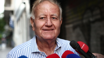 «Δεν είναι εξερχόμενος, είναι ανερχόμενος» λέει για τον Στέφανο Κασσελάκη ο πατέρας του