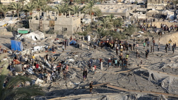 Γάζα: «Χτυπήσαμε διοικητές της Χαμάς» λέει το Ισραήλ για τον πολύνεκρο βομβαρδισμό σε ανθρωπιστική ζώνη