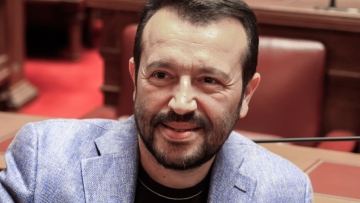 Νίκος Παππάς: Πήρε το γραφείο του αρχηγού της αξιωματικής αντιπολίτευσης στη Βουλή