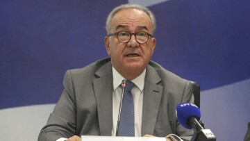 Παπαθανάσης: Το κάθε στέλεχος της ΕΛΑΣ λέει τα δικά του, είναι στο DNA του Τσίπρα η αύξηση των φόρων