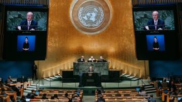 ΗΠΑ και Ρωσία καταψήφισαν στον ΟΗΕ ψήφισμα της Ουκρανίας για τον τερματισμό του πολέμου