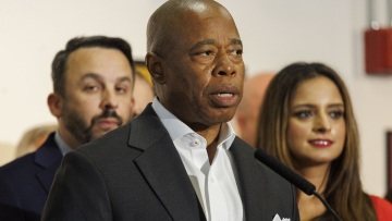 Νέα Υόρκη: Δίωξη για τον δήμαρχο της πόλης - Τον κατηγορούν ότι πήρε χρήματα από την Τουρκία