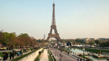 Πώς να δείτε το Παρίσι μέσα σε λίγες μόνο ώρες