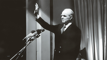 Κωνσταντίνος Καραμανλής: «Είμαι εγώ ο δεξιός; Kαι ποιοι είναι οι αριστεροί;» 