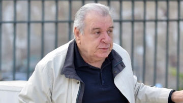 Τάσος Χαλκιάς: Ο Πέτρος Φιλιππίδης είναι μια καλλιτεχνική αξία, είναι ένας άνθρωπος που λείπει από το ελληνικό θέατρο 