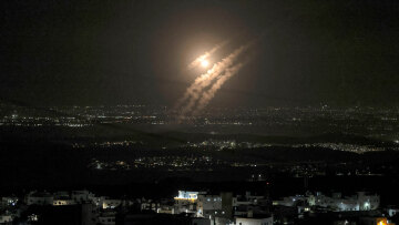 Πυραυλική επίθεση του Ιράν στο Ισραήλ: Το δίλημμα Νετανιάχου και η πρόταση των ΗΠΑ για τη Μέση Ανατολή