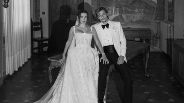 Μίλι Μπόμπι Μπράουν - Τζέικ Μπον Τζόβι: Παντρεύτηκαν για δεύτερη φορά - Δείτε φωτογραφίες από τον γάμο