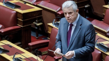 Γιώργος Βλάχος: Επαναφέρει την ερώτηση των «11» για τα κόκκινα δάνεια στον Κωστή Χατζηδάκη 