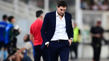 Αλόνσο: Κάναμε καλό παιχνίδι, είχαμε περισσότερες ευκαιρίες - Όλο σταματούσε τον αγώνα ο διαιτητής - Δείτε βίντεο 