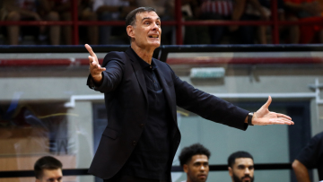 Μπαρτζώκας: «Πρέπει να μάθουμε από το παιχνίδι, τα 6 λάθη στις κρίσιμες κατοχές μας κόστισαν»