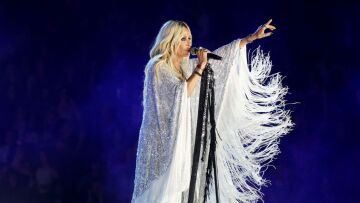 Άννα Βίσση: Δύο μήνες χρειάστηκαν για να ετοιμαστούν τα ρούχα που φόρεσε στο Καλλιμάρμαρο