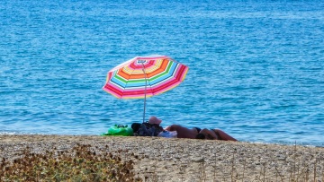 Καιρός - Κολυδάς: Ως και 5°C πάνω από το κανονικό οι θερμοκρασίες μέχρι το Σάββατο - Η προοπτική για την επόμενη εβδομάδα