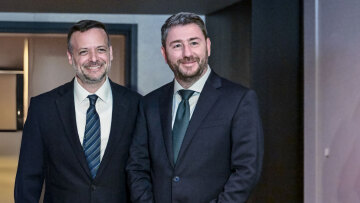 ΠΑΣΟΚ: Στρατηγικές, συμμαχίες και πειστικό αφήγημα ψάχνουν Ανδρουλάκης - Δούκας λίγο πριν την τελική αναμέτρηση