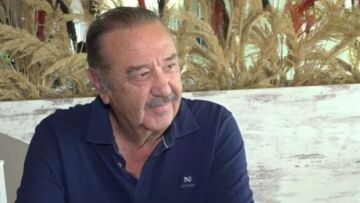 Τάσος Κωστής: Το πρώτο πράγμα που έβαλα στο καινούριο σπίτι στην Κύπρο ήταν η φωτογραφία της γυναίκας μου