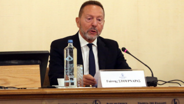 Στουρνάρας: Σημαντική η συμβολή του θεσμού των μικροπιστώσεων στην ανάπτυξη της επιχειρηματικότητας