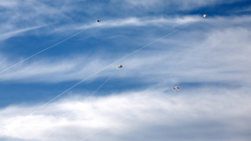 Μέση Ανατολή: Επίθεση με δεκάδες ρουκέτες από τη Χεζμπολάχ στο βόρειο Ισραήλ