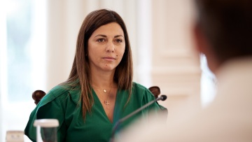 Ανακαινίζω-Νοικιάζω: «Αυξήσαμε την επιδότηση στο 60% για τις ανακαινίσεις» - Τι είπε η Ζαχαράκη για το Σπίτι μου 2