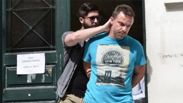 Η ιστορία του ληστή με την Aston Martin που πυροβόλησε τον Καλλίτση και συνελήφθη με ροζ κοκαΐνη