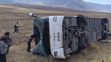 Τουρκία: Έξι νεκροί και 25 τραυματίες σε δυστύχημα με λεωφορείο - Δείτε βίντεο