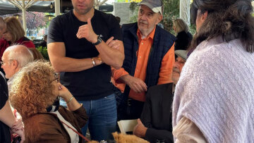 Νοίκιασε γραφεία ο Κασσελάκης για να στεγάσει τους εθελοντές που στηρίζουν την υποψηφιότητά του