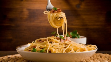 Η καρμπονάρα αλλιώς: 5 εναλλακτικές απολαυστικές συνταγές