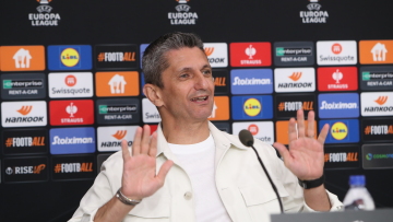 Λουτσέσκου: Ό,τι και να πω ξεσπάει πόλεμος, η εμφάνιση με την ΑΕΚ μας έδωσε αυτοπεποίθηση