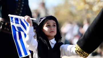 Οι κυκλοφοριακές ρυθμίσεις για την 28η Οκτωβρίου - Ποιοι δρόμοι κλείνουν σε Αθήνα και Πειραιά