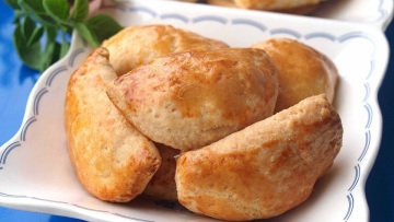 Ο υπεραιωνόβιος φούρνος που έμαθε τους Αθηναίους να τρώνε αυθεντική κουρού