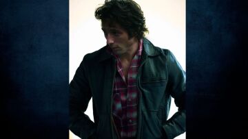 Τζέρεμι Άλεν Γουάιτ: Η πρώτη εικόνα του ηθοποιού ως Μπρους Σπρίνγκστιν από την επερχόμενη βιογραφία 