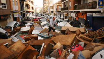 Φονική κακοκαιρία στην Ισπανία: Κόκκινος συναγερμός για τα νότια - Τουλάχιστον 95 νεκροί, άγνωστος ο αριθμός αγνοουμένων 