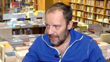 Αύγουστος Κορτώ: Έχω περάσει τέσσερις φορές κλινική κατάθλιψη, ο σύντροφός μου με κράτησε στη ζωή