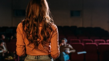 Πόσα ξοδεύω για φαγητό. Κ.Π., 27 ετών, ηθοποιός, με μηνιαίο εισόδημα 800€