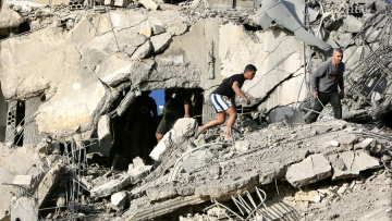 Μέση Ανατολή: Ο Νετανιάχου στα σύνορα με τον Λίβανο - Πολύνεκροι βομβαρδισμοί σε οχυρά της Χεζμπολάχ και στη Γάζα