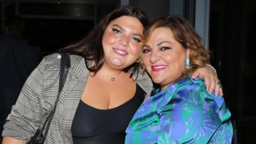 Δανάη Μπάρκα για Βίκυ Σταυροπούλου: Μου δείχνεις ότι η αυθεντικότητα είναι απαραίτητη για μια όμορφη ζωή