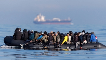 Ιταλία: «Λίγοι οι μετανάστες που μεταφέρονται στην Αλβανία, για να μπορέσουν να γίνουν επαναπατρισμοί»
