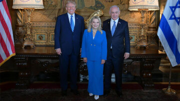 Νετανιάχου σε Τραμπ: Συγχαρητήρια για την πιο μεγάλη επιστροφή στην ιστορία