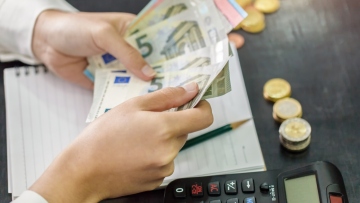 Δηλώσεις ΦΠΑ: Έως το τέλος Ιουνίου το νέο σύστημα αυτόματης επιβολής προστίμων για τους εκπρόθεσμους