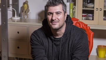 Μωραΐτης: Επαινούσαν την Κυριακή Μάλαμα και τώρα έχουν πέσει σαν λυσσασμένα σκυλιά να τη φάνε