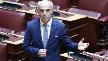 ΣΥΡΙΖΑ: Παραιτήθηκε από κοινοβουλευτικός εκπρόσωπος ο Γιώργος Γαβρήλος