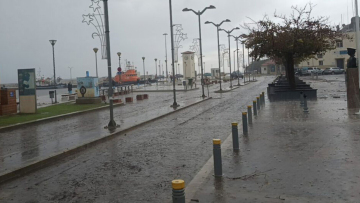 Κτηνοτρόφος πνίγηκε σε χείμαρρο στη Λήμνο - Ηλικιωμένος γλίστρησε στην αυλή του και πέθανε στη διάρκεια της κακοκαιρίας