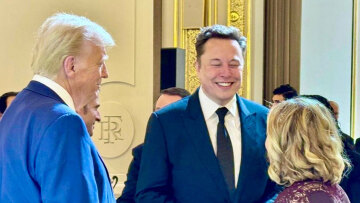 Η Μελόνι είχε «μια ευχάριστη ευκαιρία διαλόγου» με τον Τραμπ και τον Μασκ στο δείπνο στο Ελιζέ - Δείτε φωτογραφίες