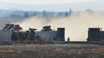 Περισσότεροι από 200 νεκροί σε μάχες μεταξύ δυνάμεων προσκείμενων στην Τουρκία και Κούρδων στη Συρία μέσα σε 3 ημέρες 