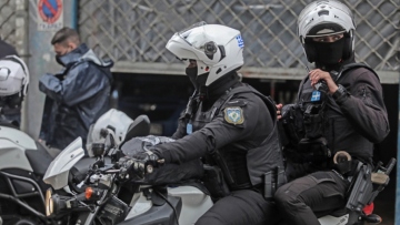 Κύκλωμα λαθρεμπορίου τσιγάρων: Η δομή, τα εργοστάσια και η έρευνα για σύνδεση με τις δολοφονίες μελών της Greek Mafia