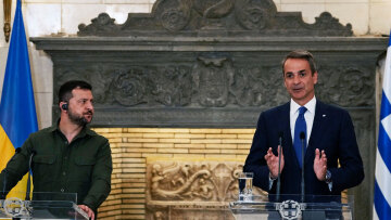 Τηλεφωνική επικοινωνία Μητσοτάκη - Ζελένσκι: Δεν υπάρχει λύση για την Ουκρανία χωρίς την Ουκρανία, είπε ο πρωθυπουργός 