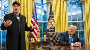 Μετά τον Τραμπ αναλαμβάνει ο Μασκ: Ψάχνουν απάτες στα δισεκατομμύρια που έδινε ο Μπάιντεν για την Ουκρανία