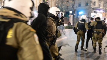 ΕΛΑΣ: 61 προσαγωγές, εκ των οποίων 7 συλλήψεις στην Αθήνα μετά το συλλαλητήριο για τα Τέμπη 